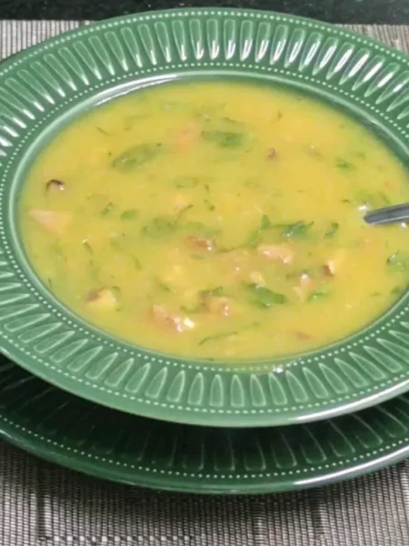 caldo de mandioca