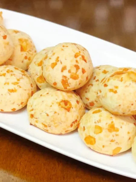 Pão de Queijo Rápido