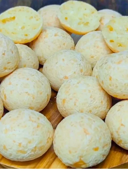 Pão de Queijo com Mandioca