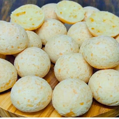 Pão de Queijo com Mandioca