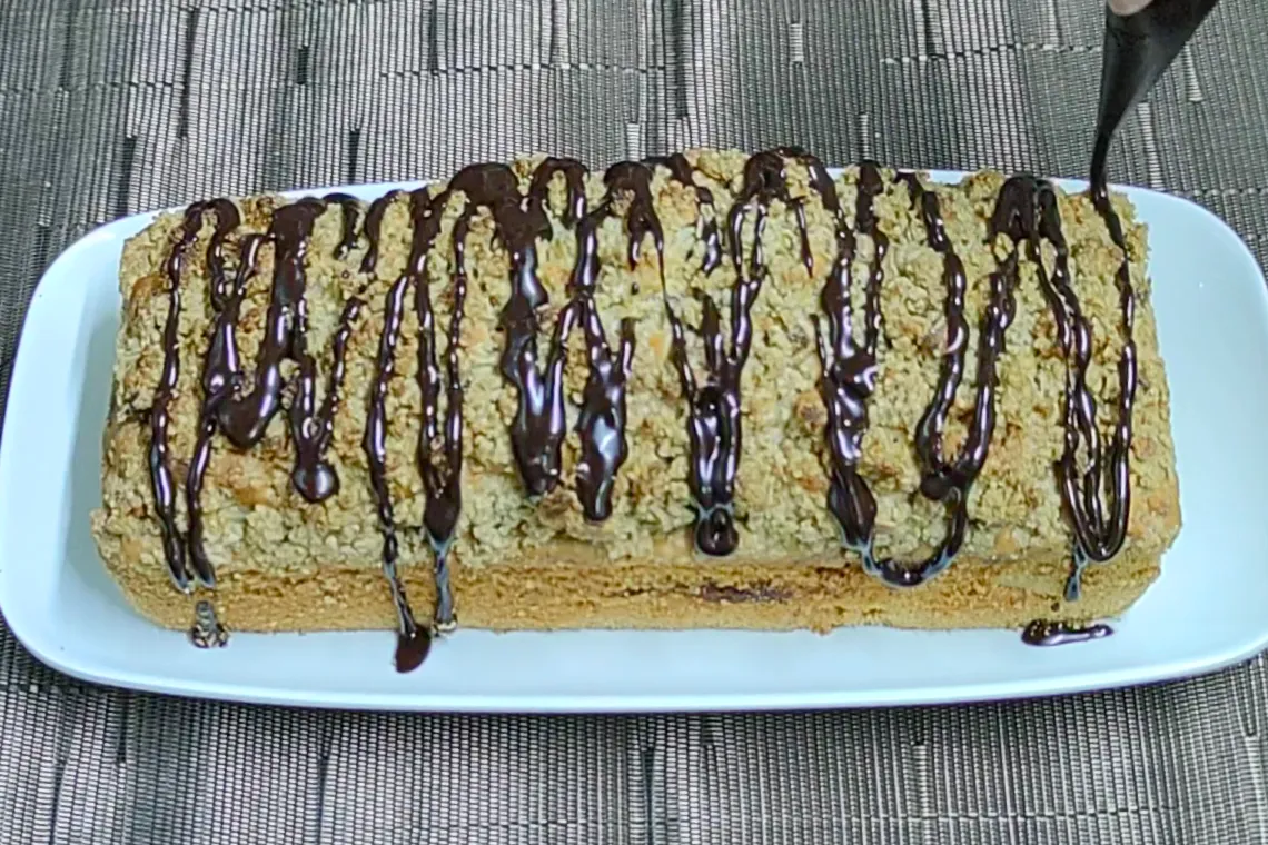 Bolo Cuca de Maçã sem Glúten