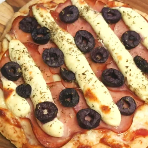 Pizza de Pão de Queijo na Air Fryer