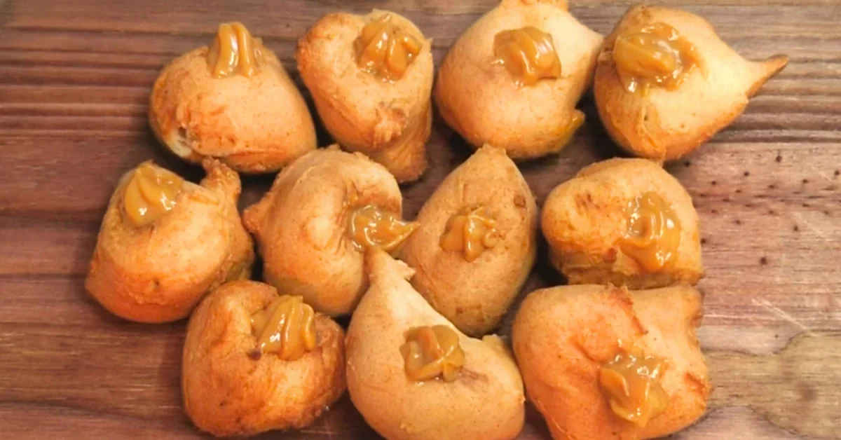 Bolinho de chuva sem glúten Bolinho de chuva sem glúten feito com polvilho